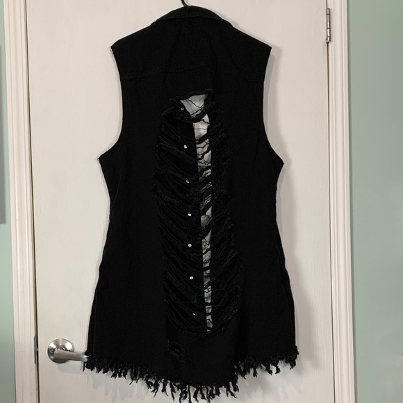 Distressed Black Long Button Down Denim Vest Tattered Tassels 2X - Picture 8 of 8